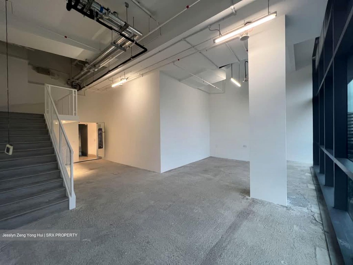 Woods Square (D25), Office #554087691